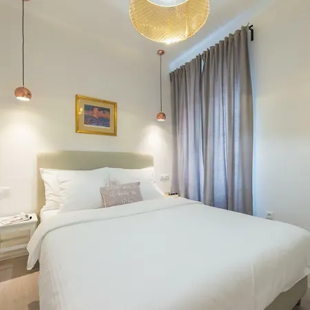 Apartment Gruz Port Central *